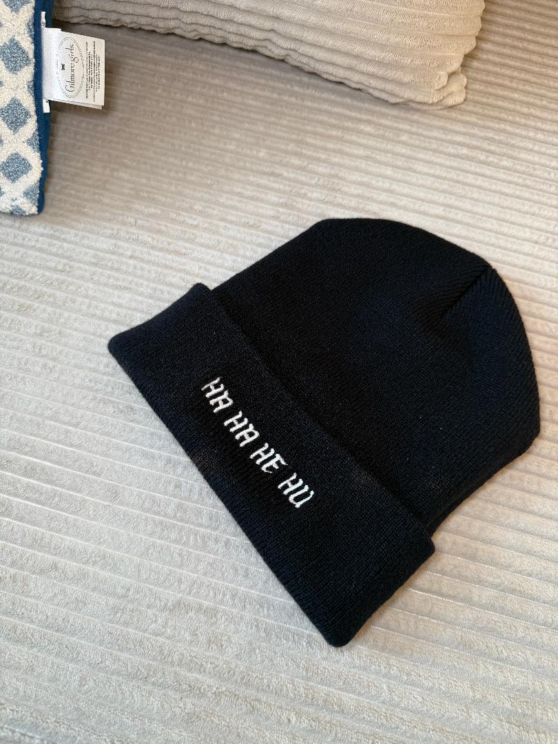 Ha Ha He Hu Beanie