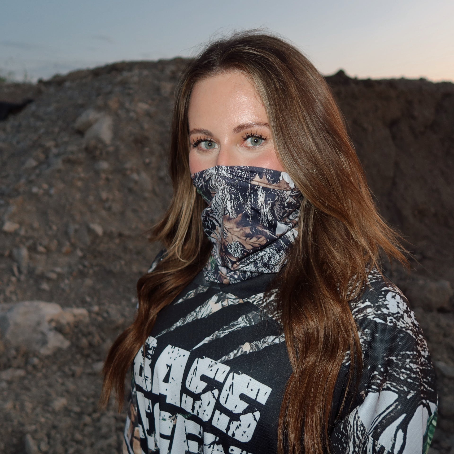 Bass Legend Neck Gaiter